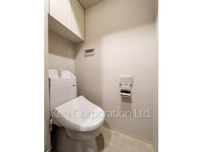 Lavatory ※Photo of the same layout on 5 floor. Decoration and fixture may differ.