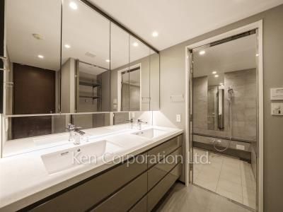 Powder Room