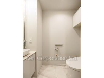 Lavatory