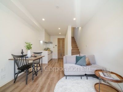 Living-Dining (Showroom)