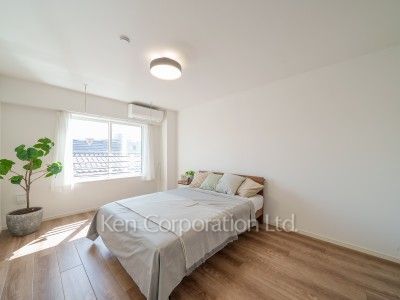 Bedroom (Showroom)