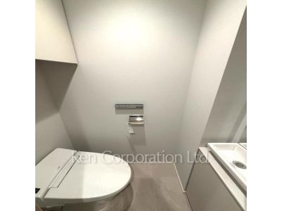 Lavatory