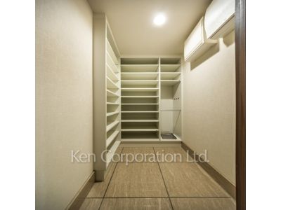 Closet