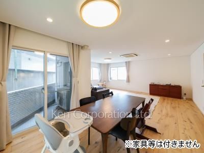 Living-Dining