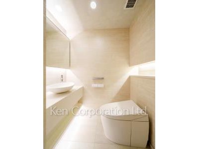 Lavatory