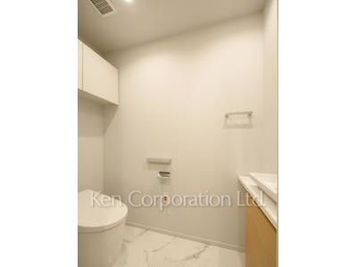 Lavatory