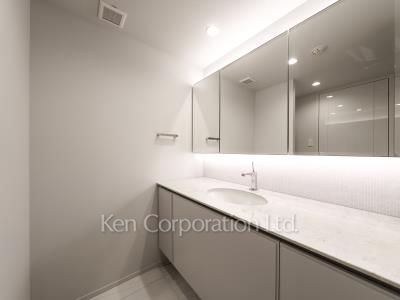 Powder Room