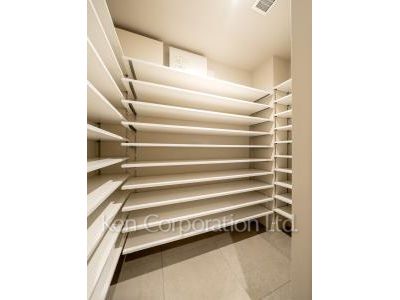 Closet