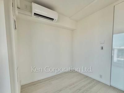 Bedroom ※Photo of the same layout on 13 floor. Decoration and fixture may differ.