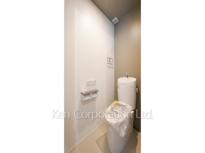 Lavatory