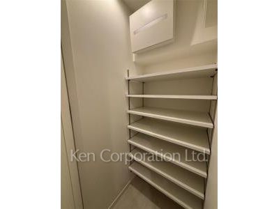 Closet