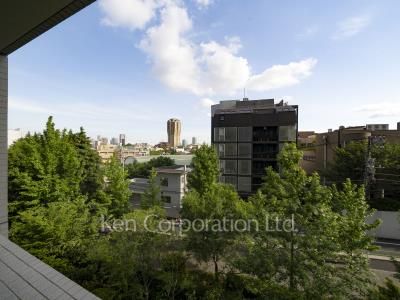 View from the property ※Photo of the same layout on 5 floor. Decoration and fixture may differ.