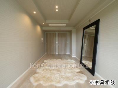 Bedroom ※Photo of the same layout on 5 floor. Decoration and fixture may differ.