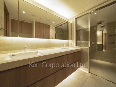 Powder Room ※Photo of the same layout on 5 floor. Decoration and fixture may differ.