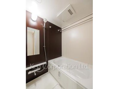 Bath ※Photo of the same layout on 3 floor. Decoration and fixture may differ.