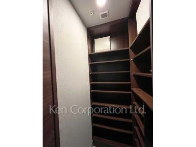 Closet