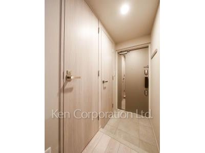 Entrance ※Photo of the same layout on 3 floor. Decoration and fixture may differ.