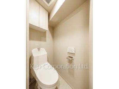 Lavatory ※Photo of the same layout on 5 floor. Decoration and fixture may differ.