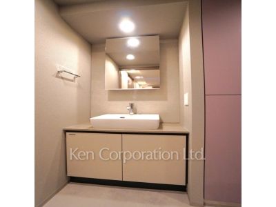 Powder Room