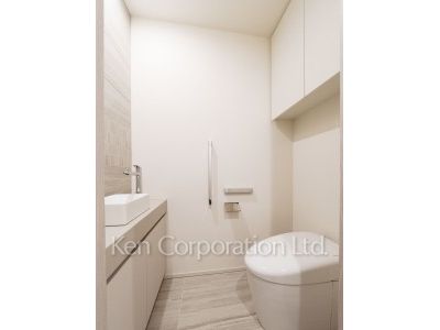 *Photo of similar layout