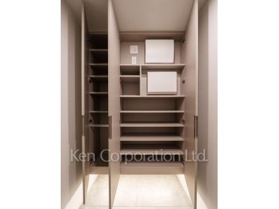 Shoes Closet