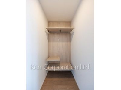 Lavatory ※Photo of the same layout on 33 floor. Decoration and fixture may differ.