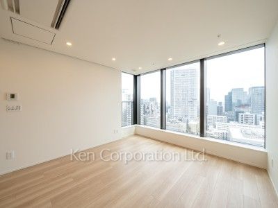Living-Dining ※Photo of the same layout on 10 floor. Decoration and fixture may differ.