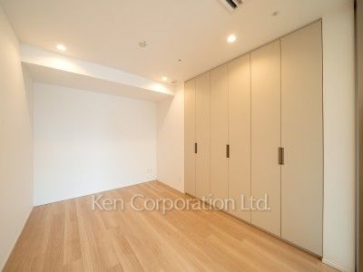 Bedroom ※Photo of the same layout on 10 floor. Decoration and fixture may differ.