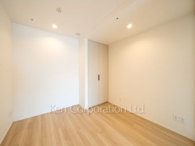 Bedroom ※Photo of the same layout on 17 floor. Decoration and fixture may differ.