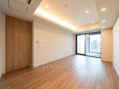 Living-Dining ※Photo of the same layout on 13 floor. Decoration and fixture may differ.