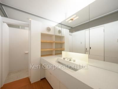 Powder Room