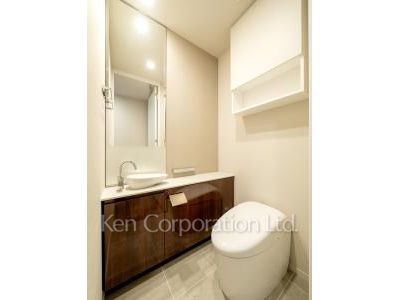 Lavatory