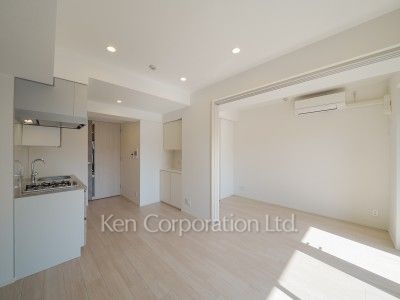 Living-Dining ※Photo of the same layout on 3 floor. Decoration and fixture may differ.