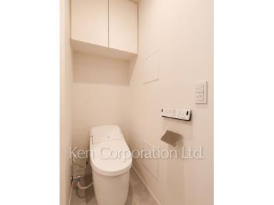 Lavatory