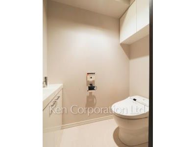 Lavatory