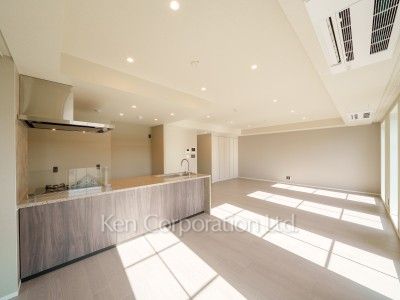 Living-Dining ※Photo of the same layout on 2 floor. Decoration and fixture may differ.