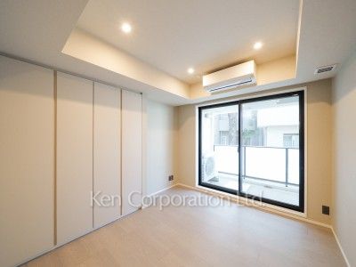 Bedroom ※Photo of the same layout on 2 floor. Decoration and fixture may differ.