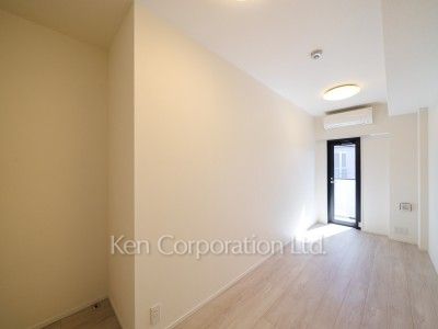Bedroom ※Photo of the same layout on 3 floor. Decoration and fixture may differ.