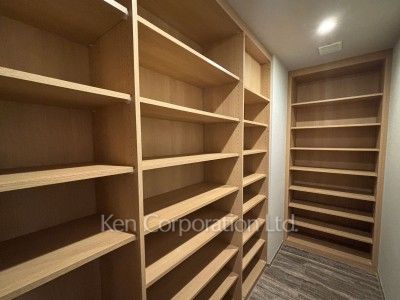 Closet