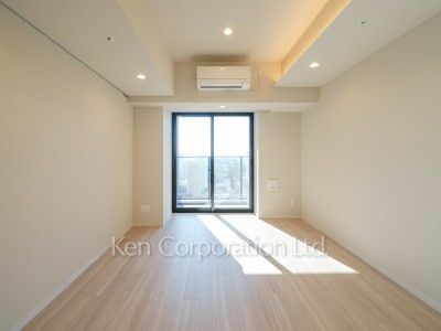 Living-Dining ※Photo of the same layout on 19 floor. Decoration and fixture may differ.