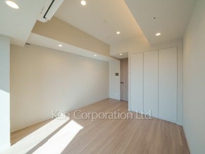 Living-Dining ※Photo of the same layout on 19 floor. Decoration and fixture may differ.