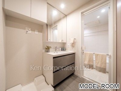 Powder Room ※Model room ※Photo of the same layout on 23 floor. Decoration and fixture may differ.