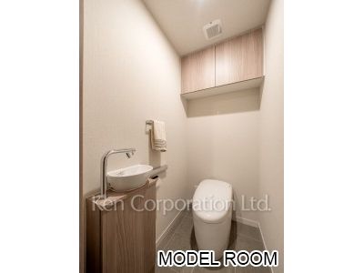 Lavatory ※Model room ※Photo of the same layout on 23 floor. Decoration and fixture may differ.