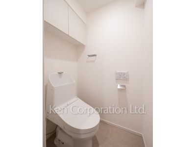 Lavatory