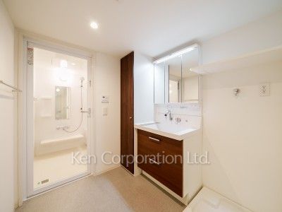 Powder Room