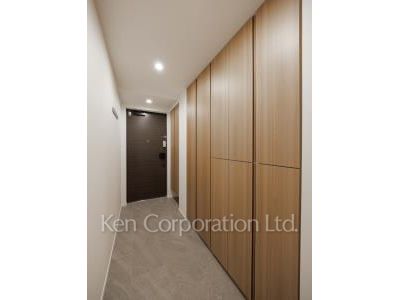 Entrance ※Photo of the same layout on 7 floor. Decoration and fixture may differ.