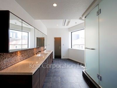 Powder Room