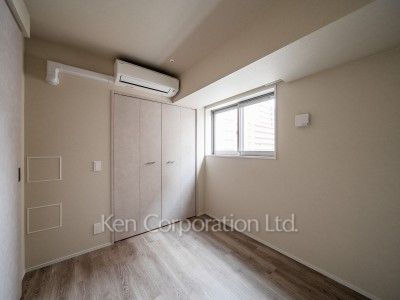 Bedroom ※Photo of the same layout on 6 floor. Decoration and fixture may differ.