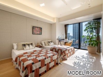 Master Bedroom ※Staged Unit