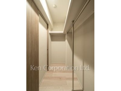 Walk-In Closet
